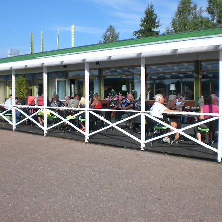 Rättvik Bed And Breakfast Fyra Haestar מראה חיצוני תמונה