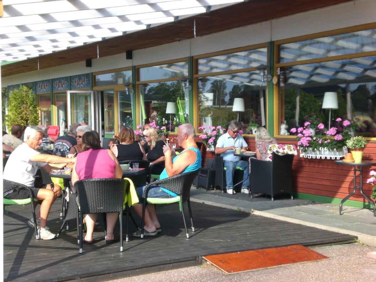 Rättvik Bed And Breakfast Fyra Haestar מראה חיצוני תמונה