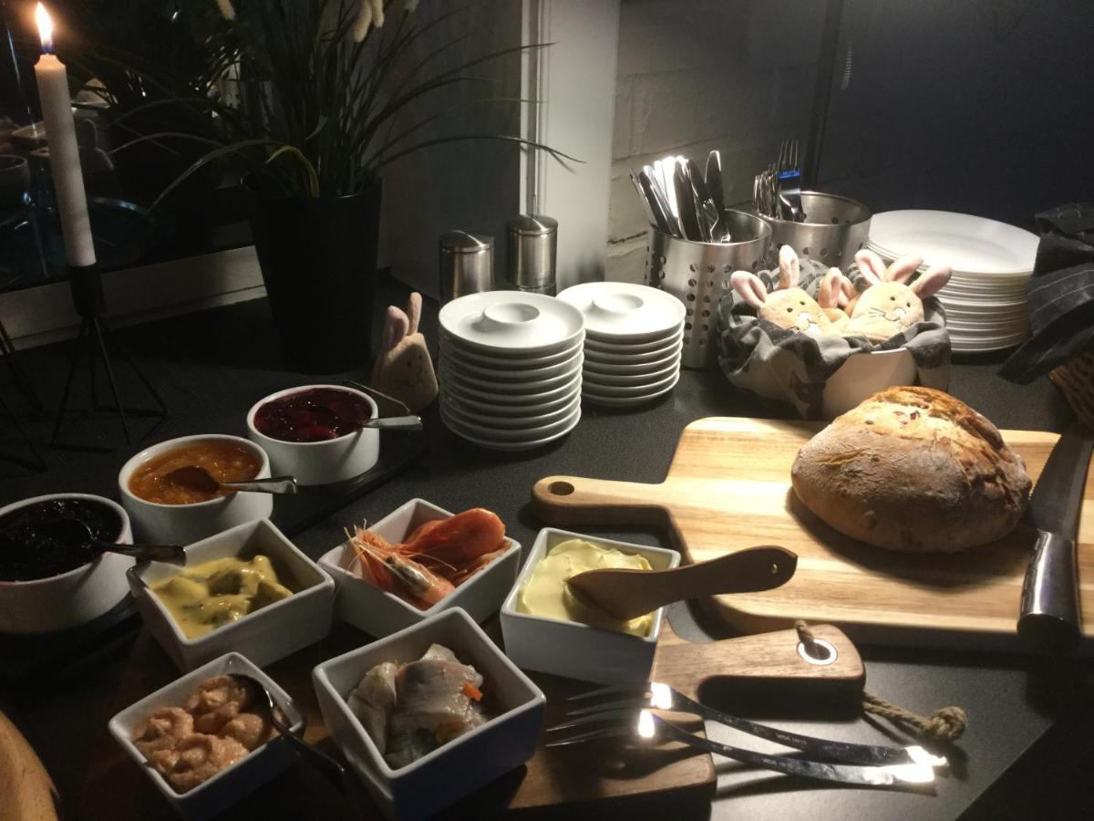 Rättvik Bed And Breakfast Fyra Haestar מראה חיצוני תמונה