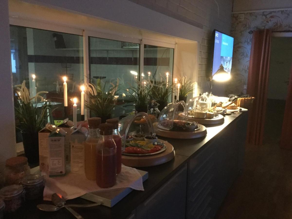Rättvik Bed And Breakfast Fyra Haestar מראה חיצוני תמונה