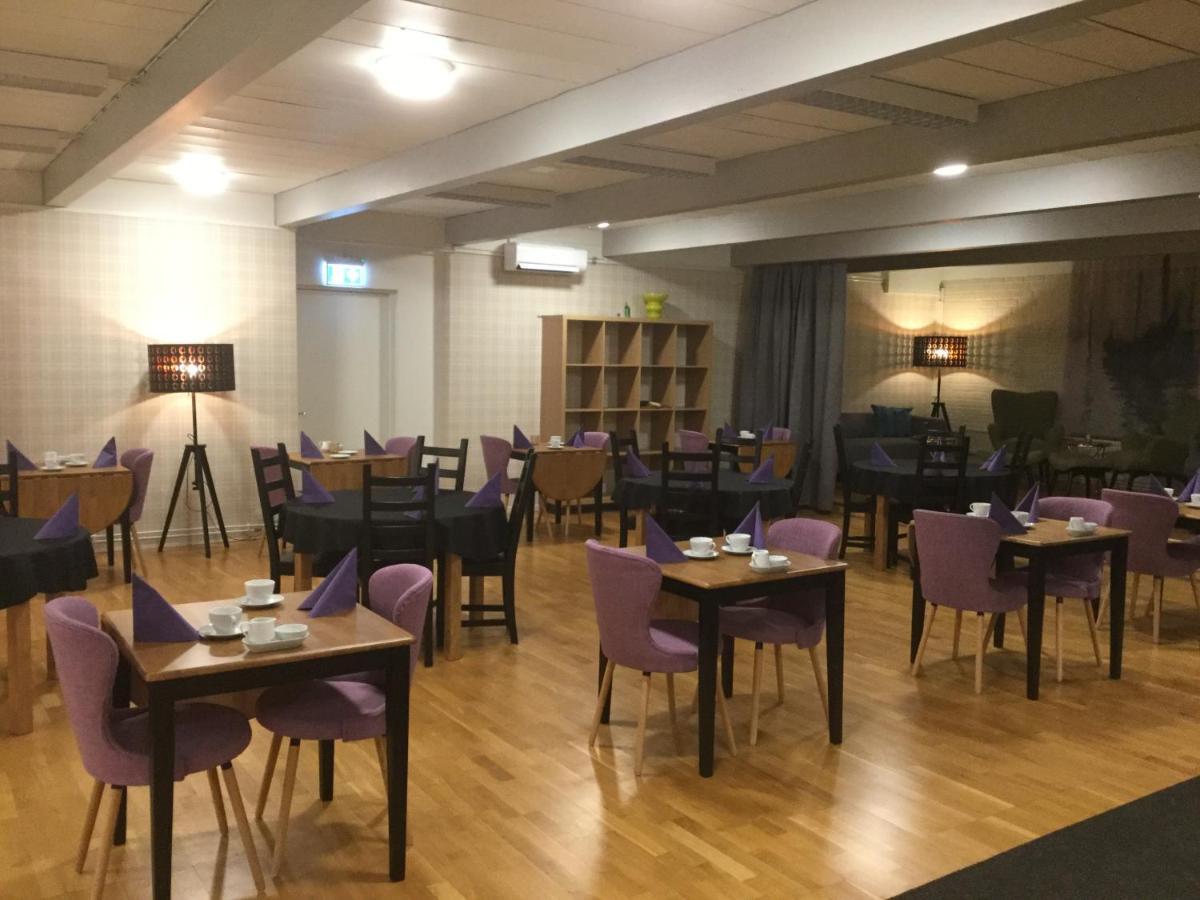 Rättvik Bed And Breakfast Fyra Haestar מראה חיצוני תמונה