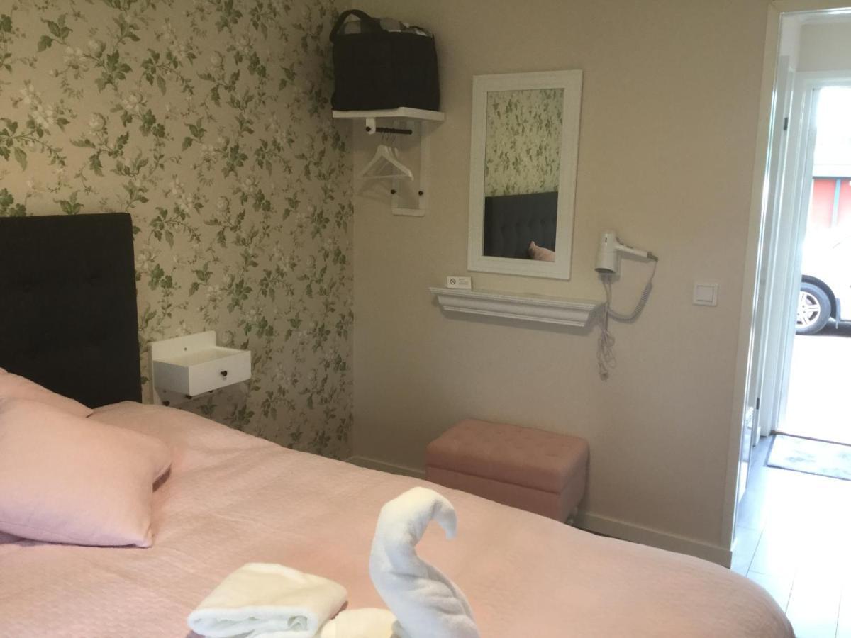 Rättvik Bed And Breakfast Fyra Haestar מראה חיצוני תמונה