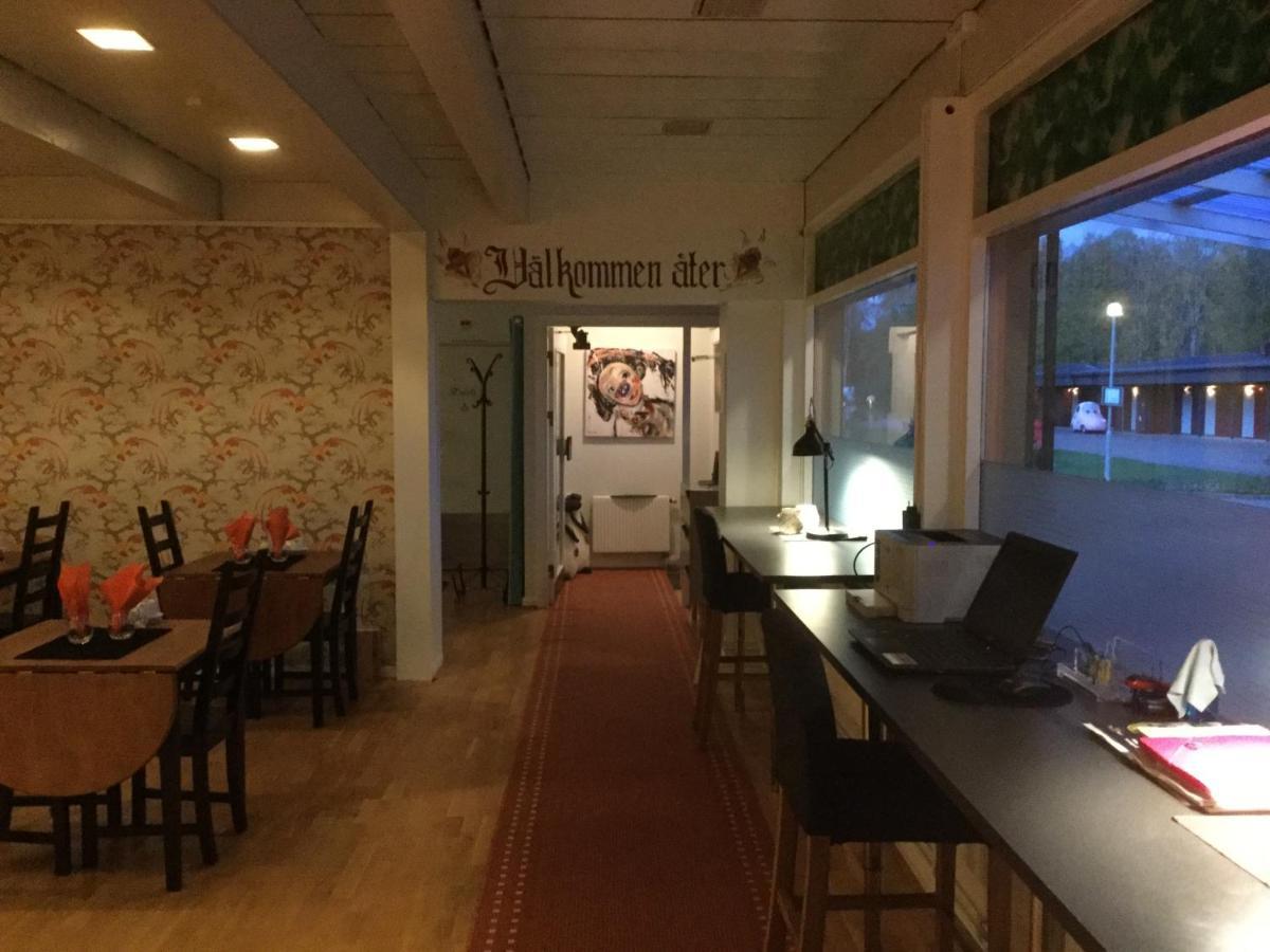 Rättvik Bed And Breakfast Fyra Haestar מראה חיצוני תמונה