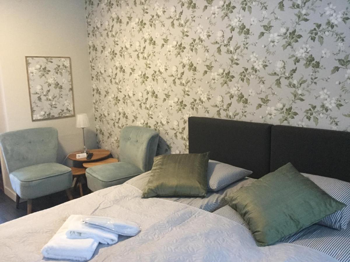 Rättvik Bed And Breakfast Fyra Haestar מראה חיצוני תמונה