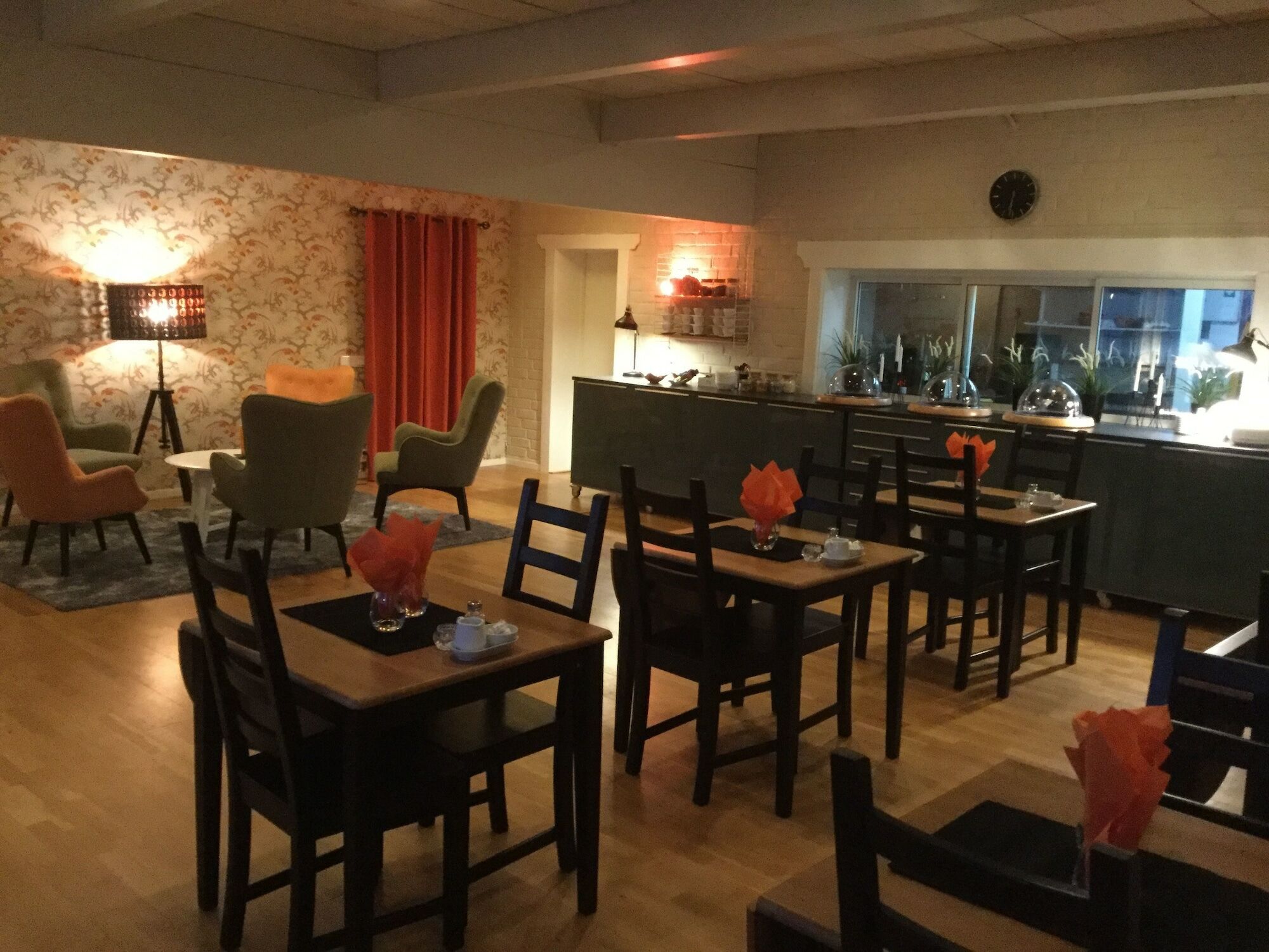 Rättvik Bed And Breakfast Fyra Haestar מראה חיצוני תמונה